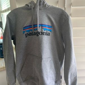 Patagonia Sweatshirt